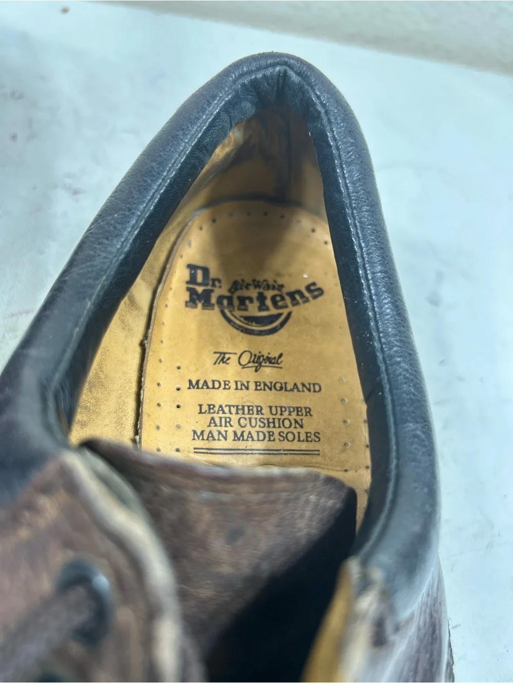 DR MARTENS vintage 90s derby shoes